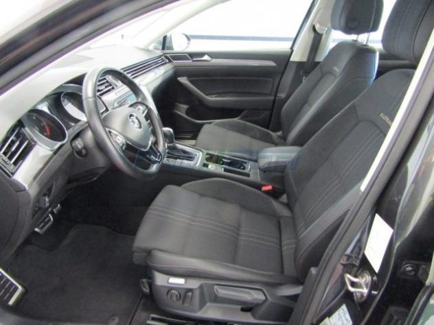 VOLKSWAGEN Passat Alltrack 2.0 TDI 190 CV 4MOTION DSG BMT rif. 23023498 - Foto 9
