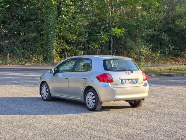 Toyota Auris 2.0 D-4D DPF 5 porte Sol CV-126 E4 Manuale NEO 2007 - Foto 4