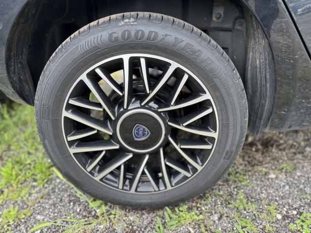 Lancia Ypsilon 1.0 FireFly 5 porte S&S Hybrid Platino - Foto 7