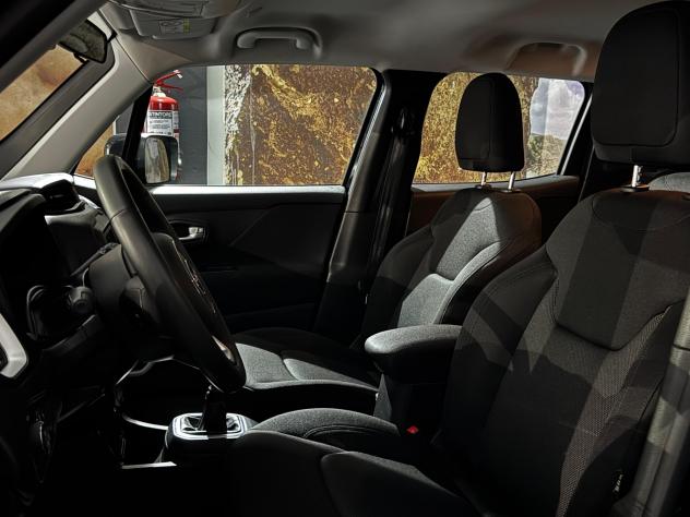Jeep Renegade 1.6 Mjt 120 CV Longitude KM 34719 - Foto 8