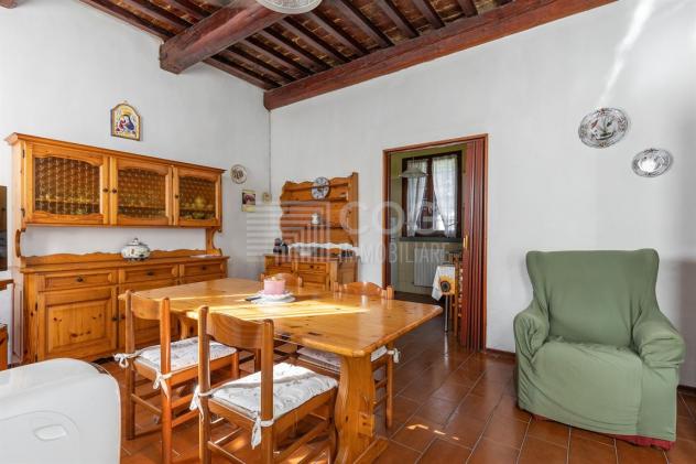GRANDE PROPRIETÀ INDIPENDENTE CON AMPIO LOTTO ESTERNO - Foto 3