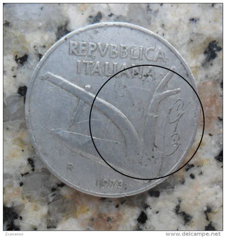 MONETA DA 10 LIRE 1973 DELLA REPUBBLICA ITALIANA con difetto di conio ? -