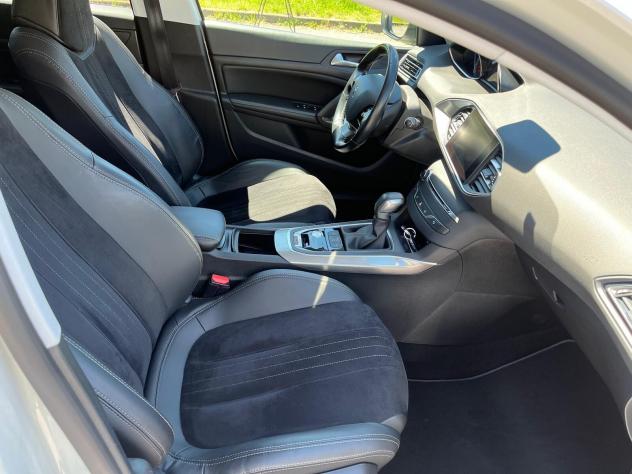 Peugeot 308 BlueHDi 120 S&S EAT6 SW Allure - Foto 10