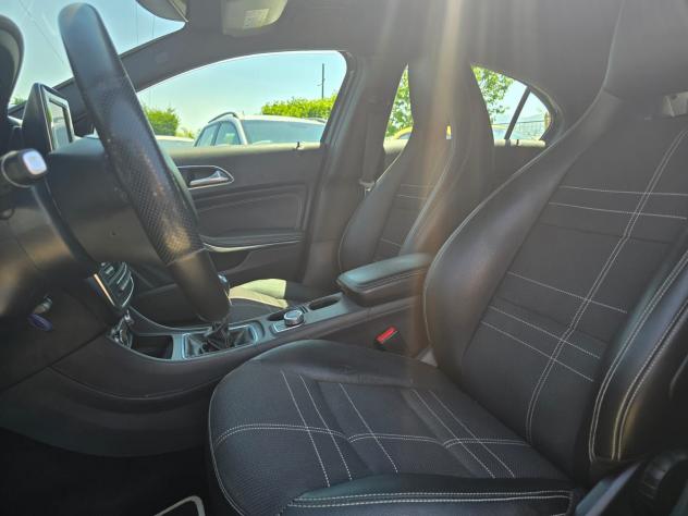 Mercedes-Benz Classe A A 180CDI 110CV PREMIUM SPORT - Foto 9