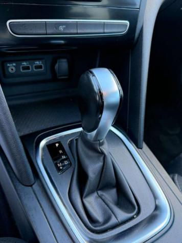 Renault Megane Sporter 1.5 blue dci Business 115cv edc - Foto 8