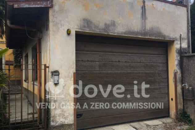 Casa indipendente di 198 m² con 4 locali e box auto in vendita a Cassano Magnago - Foto 9