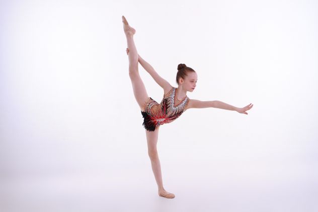 INSEGNANTE di twirling e/o ginnastica ritmica