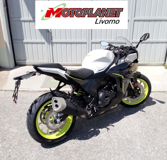 BENELLI TORNADO 550 - Foto 8