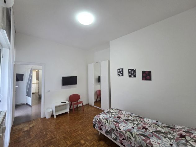 Bilocale con terrazzo a Pero - Foto 2