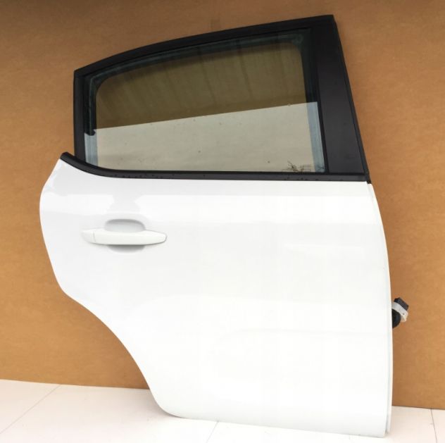 PORTA SPORTELLO POSTERIORE DESTRO CITROEN C3 DAL 2017 IN POI