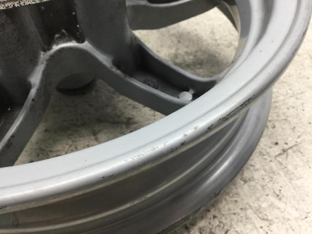 SUZUKI BURGMAN 150 CERCHIO ANTERIORE RUOTA 12 X 2.50 NO DISCO 2002 BR111 - Foto 7