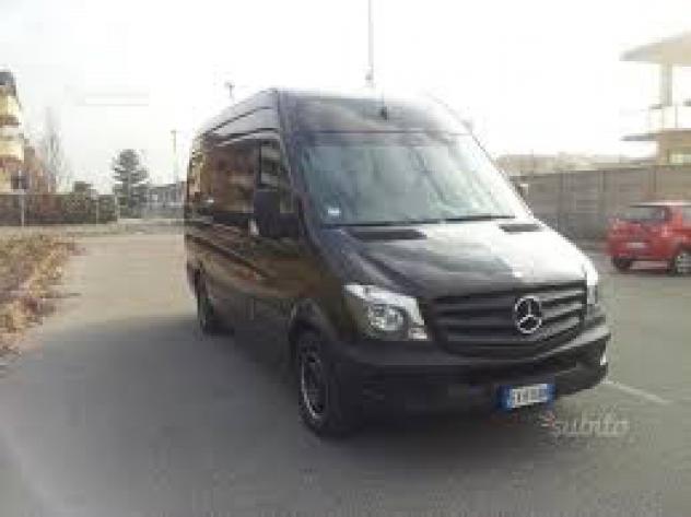 - NOLEGGIO - AUTO - FURGONI - 9 POSTI a MASSA (MS) - Foto 4