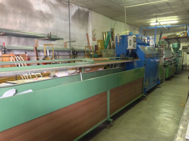 Produzione Tapparelle in PVC da 60 anni - Foto 5