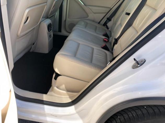 VOLKSWAGEN Tiguan 2.0 TDI DPF 4MOTION Sport & Style rif. 23838360 - Foto 10
