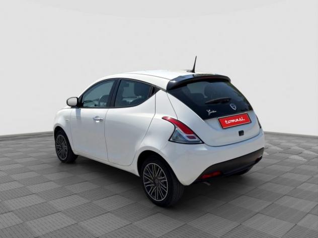 LANCIA Ypsilon Ypsilon 1.0 FireFly 5 porte S&S Hybrid Gold rif. 23930487 - Foto 3