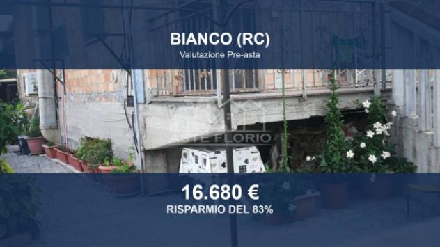 Immobile in asta di 160 m² con più di 5 locali in vendita a Bianco