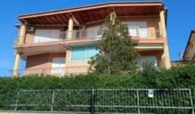 Immobile in asta di 585 m² con più di 5 locali in vendita a Monte Urano - Foto 8