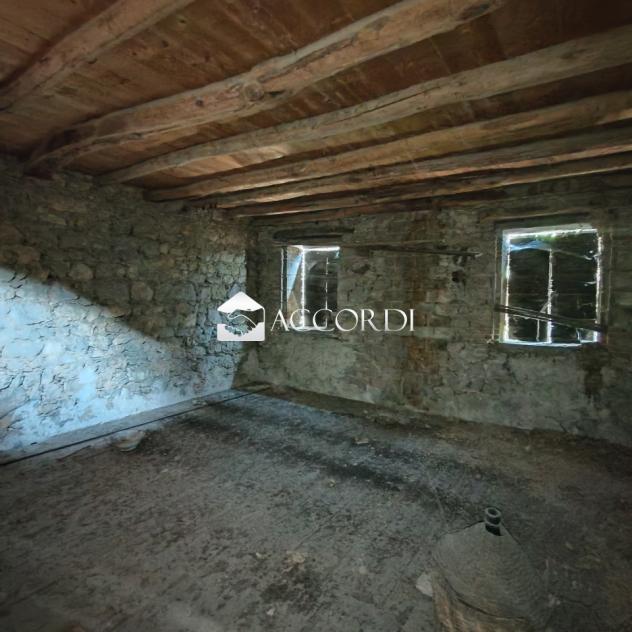CASA AFFIANCATA di 9 vani e di 370 mq (PADERNO DEL GRAPPA) rif. BL136 - Foto 13