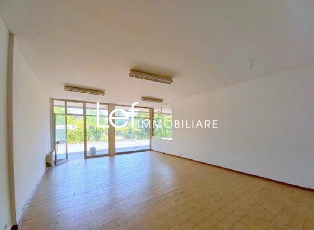 LOCALE COMMERCIALE di 2 vani e di 93 mq (ORMELLE) rif. LC87_4 - Foto 2