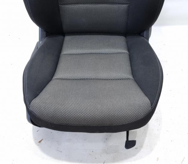 SEDILE ANTERIORE DESTRO MERCEDES Classe A Serie (W176) OM 651.930 (1218) - Foto 4