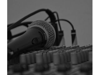 Tecnici audio e luci per Villaggi in Italia