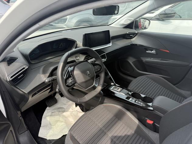 Peugeot e-208 Active e 136cv KM0 - Foto 8