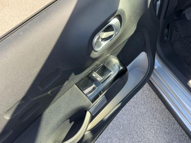 Citroën C3 BlueHDi 100 S&S Shine - Foto 4