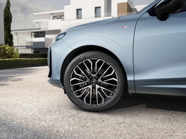 Audi Q3 Sportback TDI 193 cv quattro S tronic S Line Edition / Tetto Panoramico - Foto 9