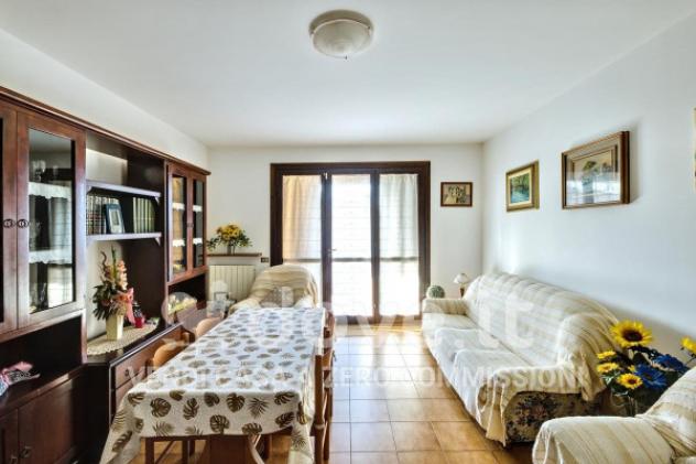 Appartamento di 65 m² con 2 locali e posto auto in vendita a Besozzo - Foto 2