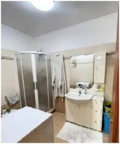 Immobile in asta di 156 m² con più di 5 locali e box auto in vendita a Bracciano - Foto 8
