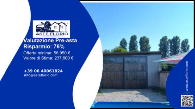 Immobile in asta di 396 m² con più di 5 locali e box auto doppio in vendita a Trino - Foto 2