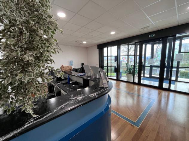 Immobile di 2100 m² con 3 locali in vendita a Brescia - Foto 8