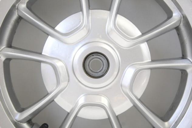 VESPA PRIMAVERA 125 1C003878R CERCHIO RUOTA POSTERIORE 21 - 24 REAR WHEEL - Foto 2