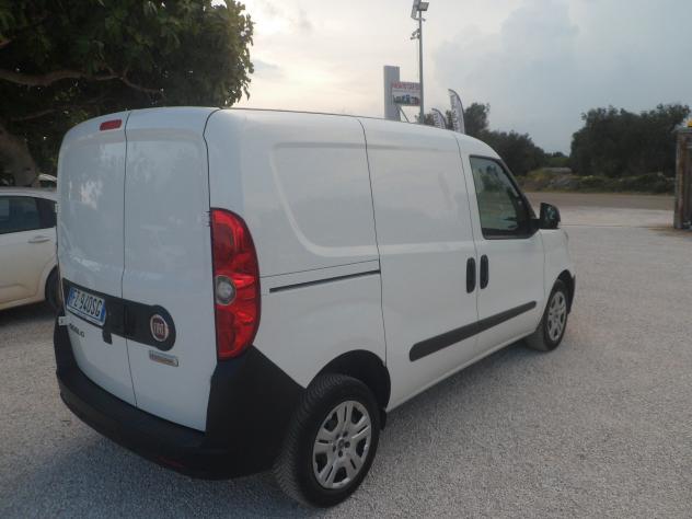 Fiat Doblo furgone 3 posti - Foto 4