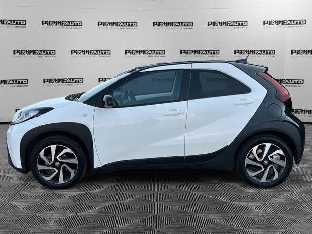 Toyota Aygo X 1.0B (72 CV) Lounge - Foto 2