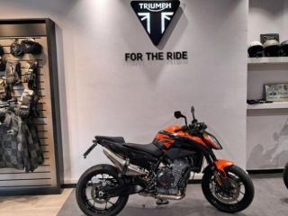 KTM 890 Duke . rif. 23400123