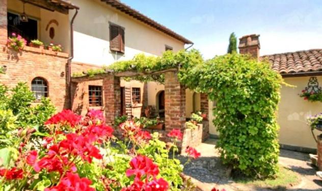 Vendesi Casale Con Vista Panoramica Su Cortona Rif. V154 - Foto 4