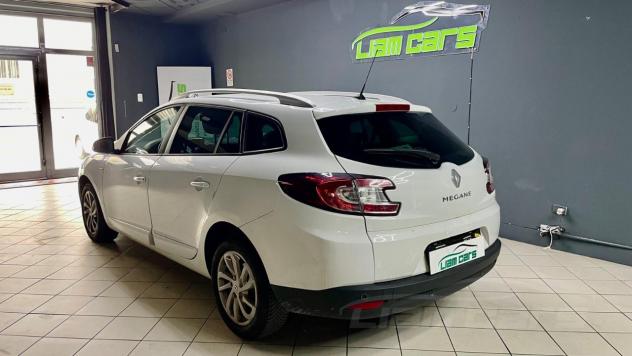 Renault Megane SporTour 1.5 dci Limited s&s 110cv E6 - Foto 5