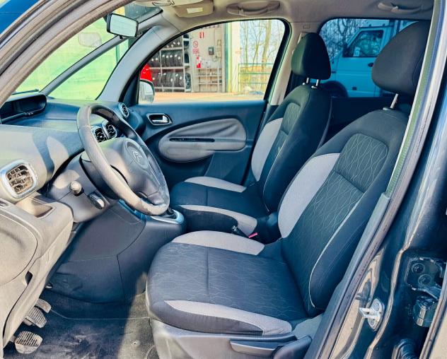 Citroen C3 Picasso 1.6 HDi 90 mila km Neopatentati - Foto 9