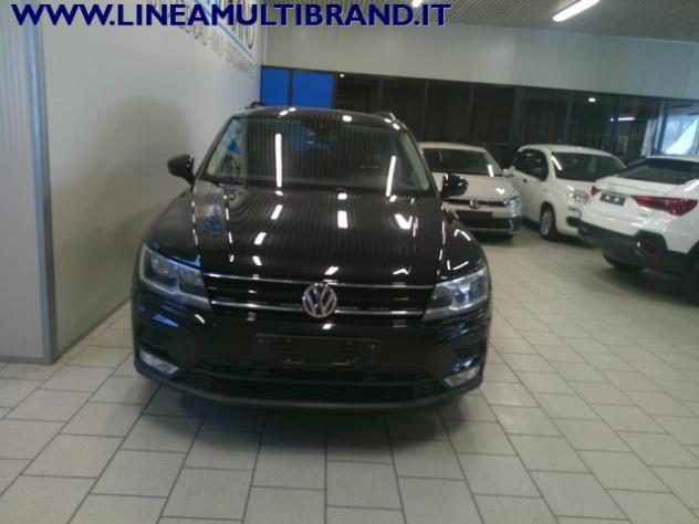 VOLKSWAGEN Tiguan 2.0 TDI SCR Business Navi Pack Winter Garanzia rif. 23945077 - Foto 2
