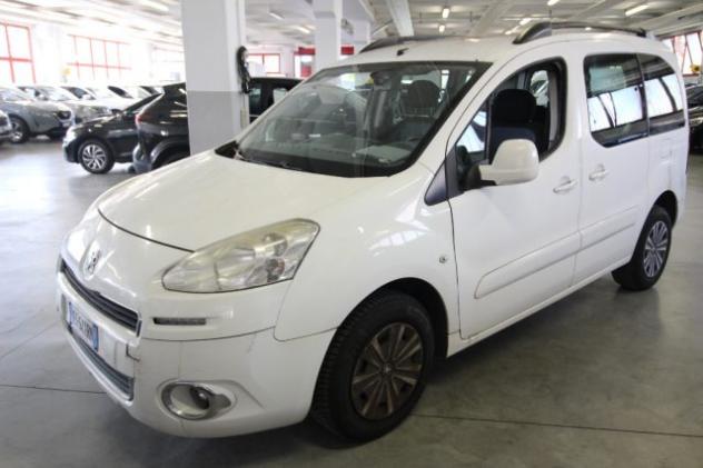 PEUGEOT Partner Tepee 1.6 HDi 92CV - AUTOCARRO N1 rif. 23871567 - Foto 2