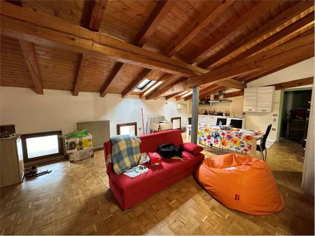 V000354 - APPARTAMENTO ARREDATO AD ALA IN VIA NUOVA - Foto 3