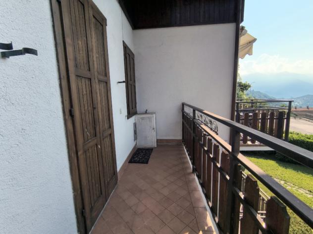 Monolocale con solaio e due bagni. - Foto 4