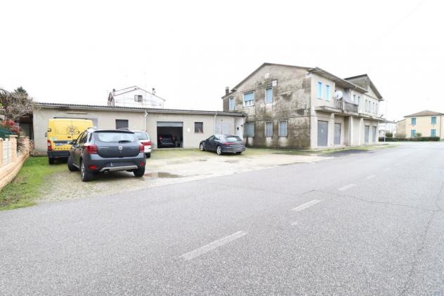 Locale commerciale in vendita a Bondeno - Foto 3