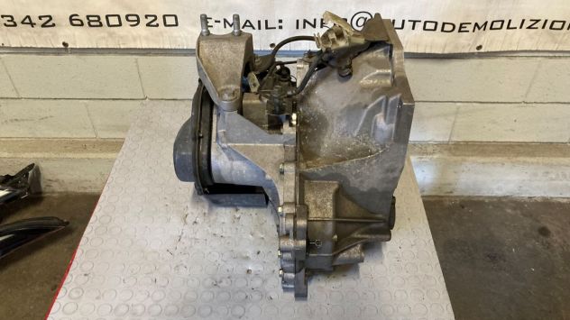 Cambio manuale Ford Fiesta 1.5TDCI del 2017 (BA6R-7002-ABH) - Foto 3