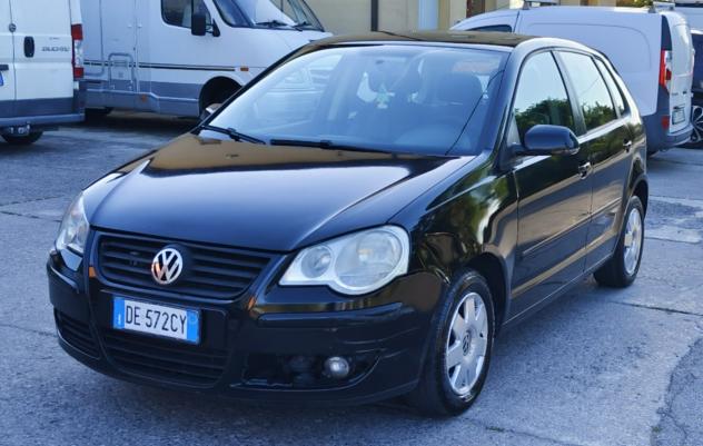 Volkswagen Polo 1.4/69CV TDI 3p. Sportline - Foto 2