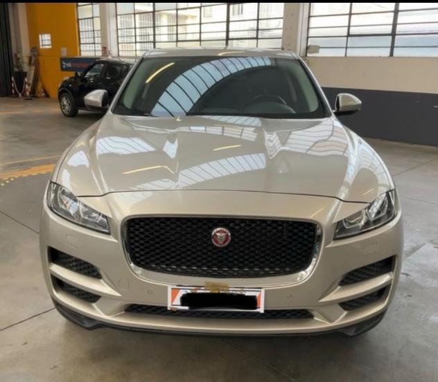 Jaguar F-Pace 2.0 D 180 CV AWD Prestige Catena fatta in Jaguar - Foto 5
