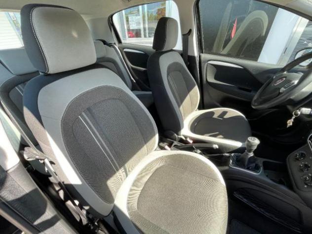 FIAT - Punto - 1.3 MJT II S&S 95 CV 5p. Lounge - Foto 9