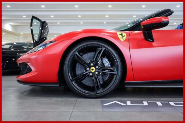FERRARI 296 GTS 296 GTS|ROSSO MATTE|FULL CARBON SPEC rif. 23825792 - Foto 8