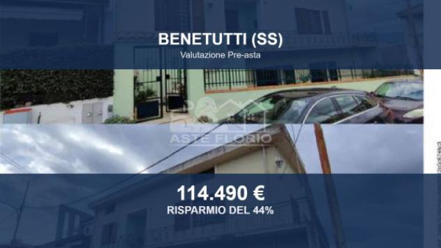 Immobile in asta di 408 m² con più di 5 locali e box auto in vendita a Benetutti